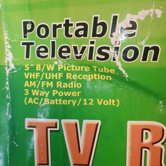 TV radio lantern rotatable lantern arms 5-in screen portable television.New - Picture 3 of 6